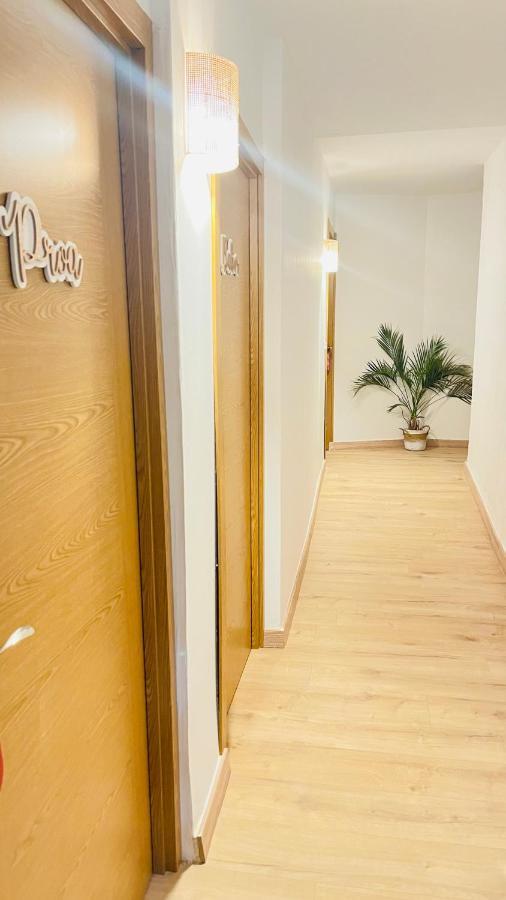 Hostal Playa Dreams Nautico Adults Garrucha Bagian luar foto