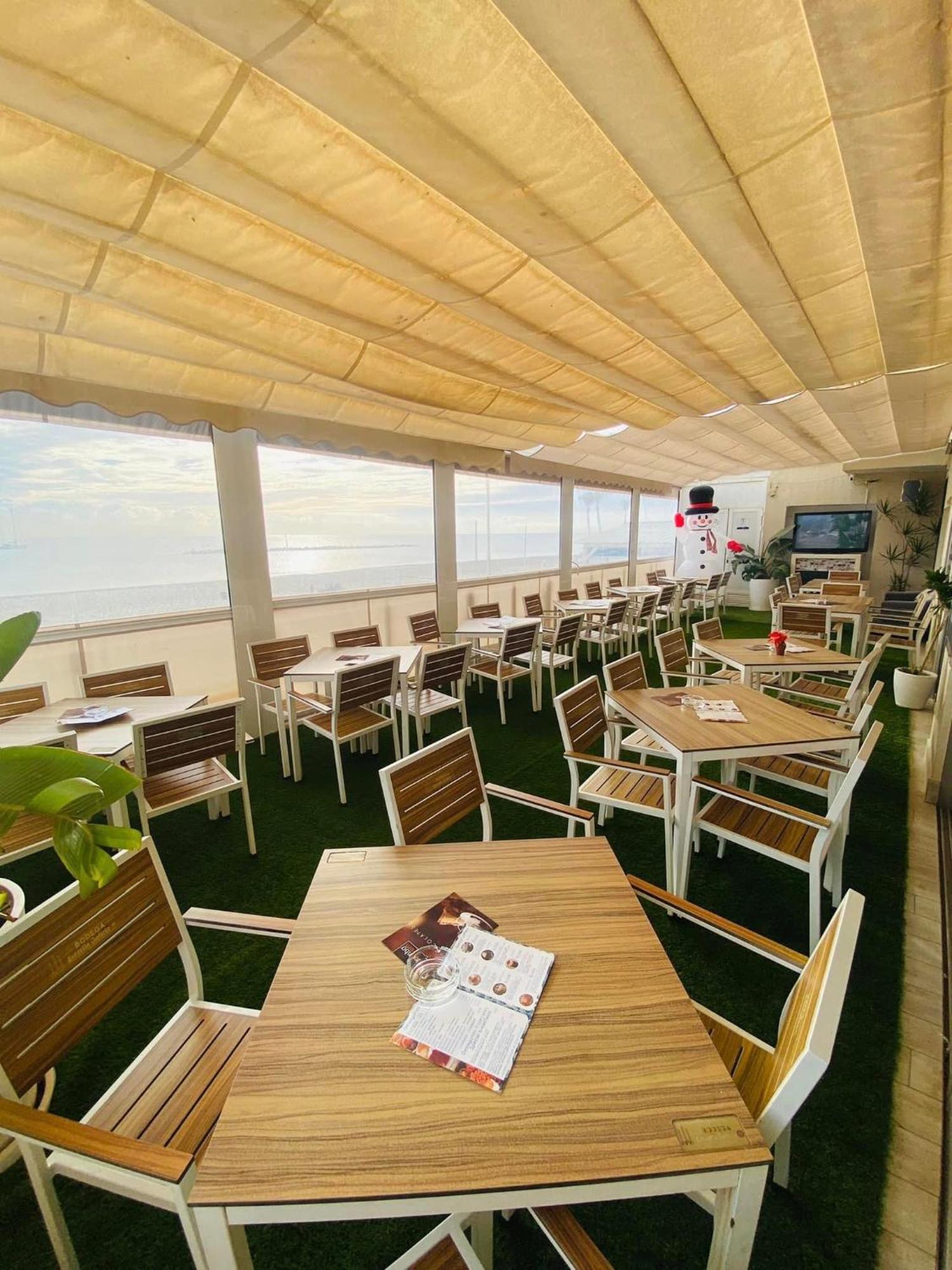Hostal Playa Dreams Nautico Adults Garrucha Bagian luar foto